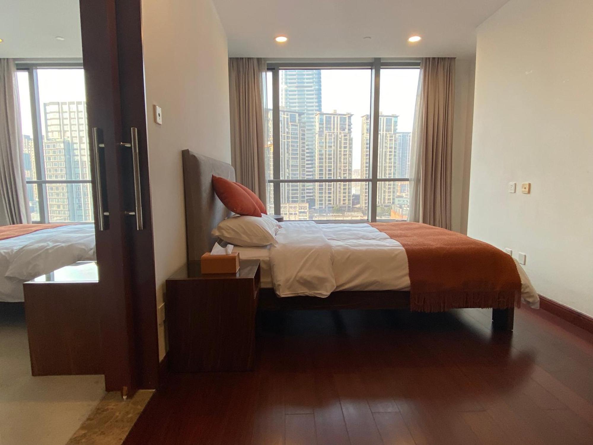 River House Near The Peoples Square And The Bund 샹하이 외부 사진
