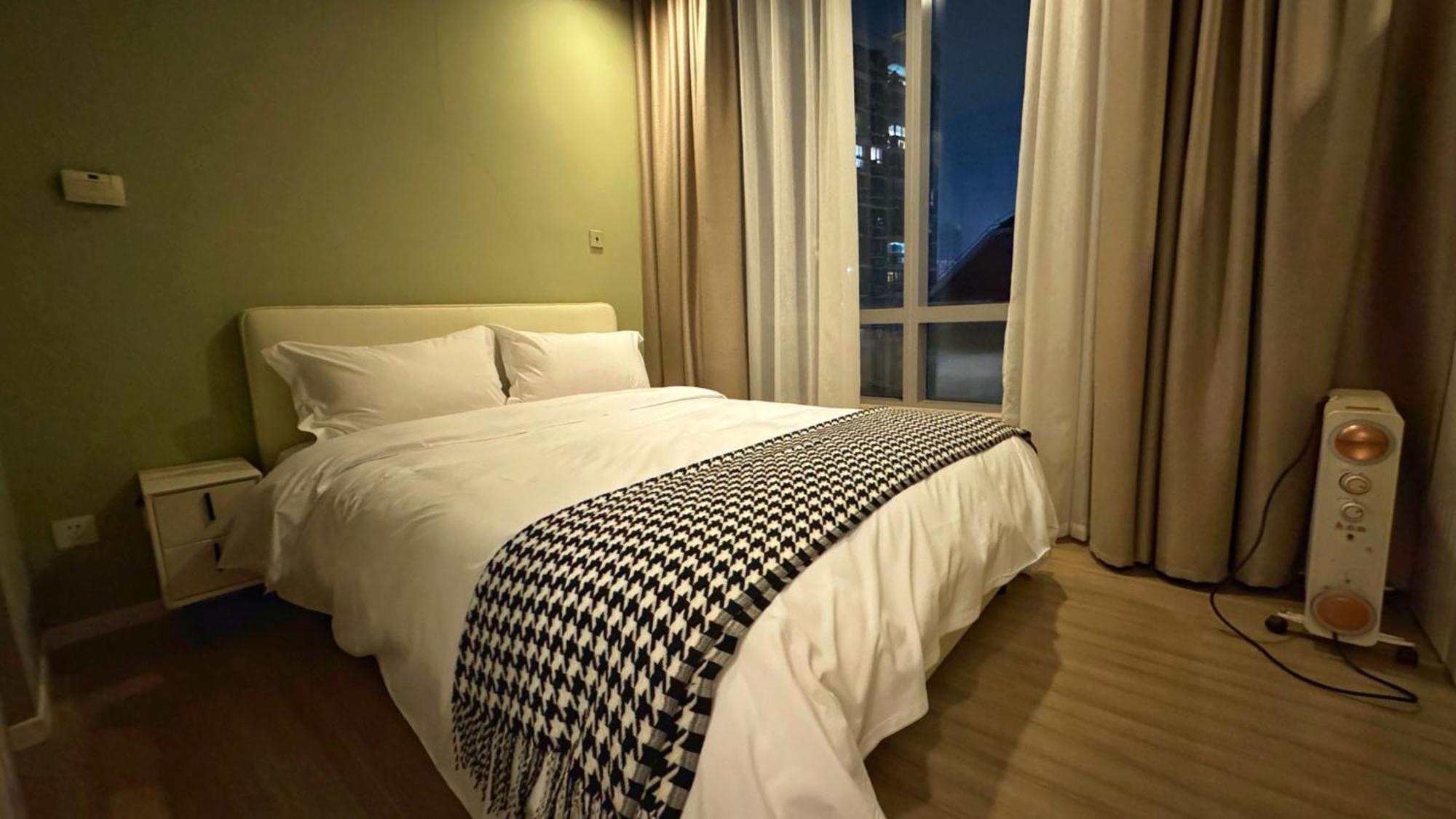 River House Near The Peoples Square And The Bund 샹하이 외부 사진